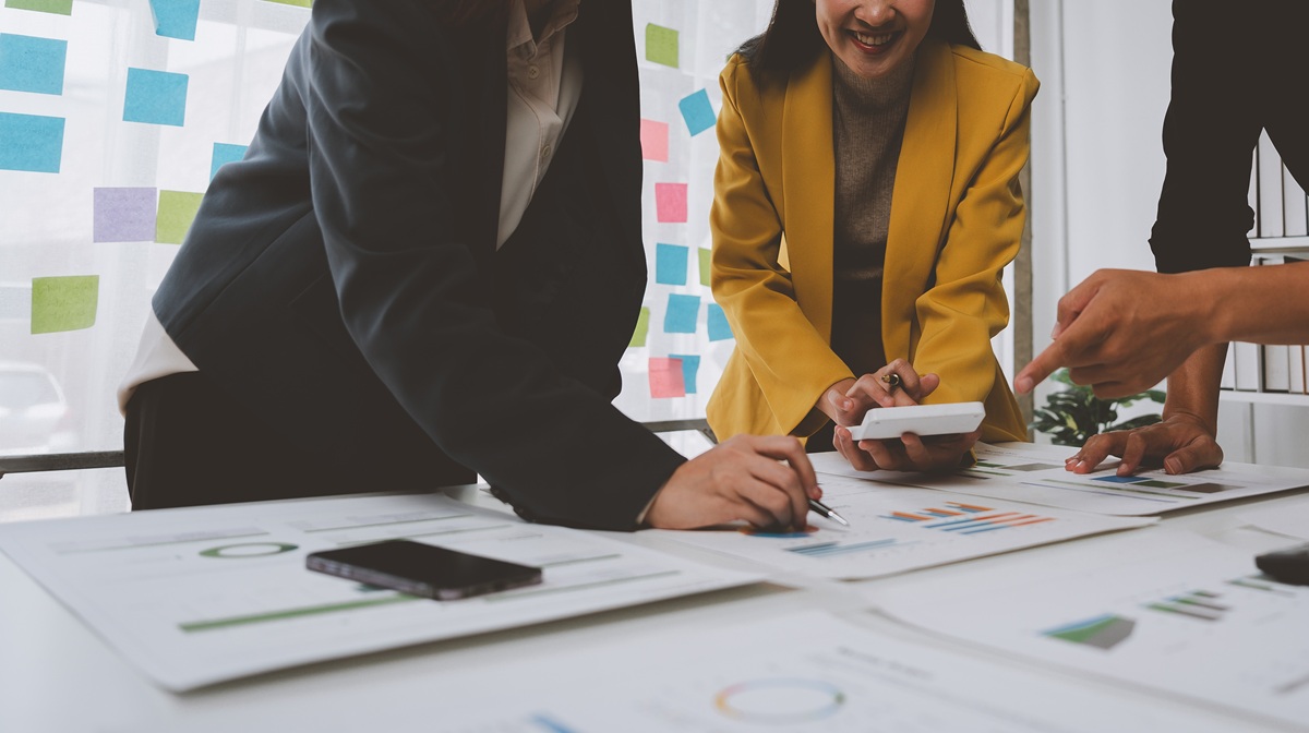 Zarządzanie projektami w małej firmie – jak robić to bez drogiego oprogramowania?